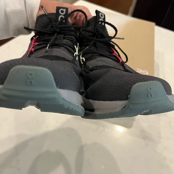 On Running Womens Cloudnova2 - worn 1x- No signs at all of wear . Original box! - Picture 4 of 4